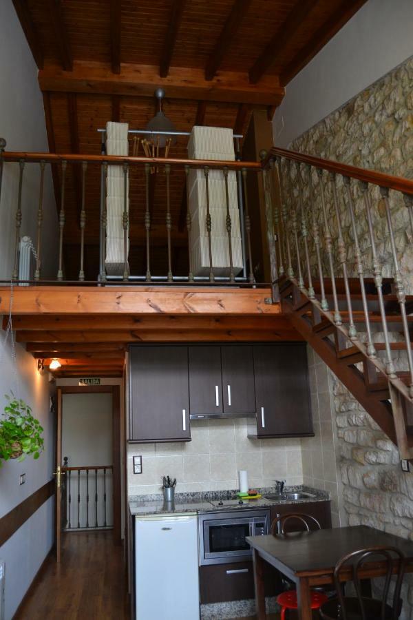 Apartamentos Rurales La Cirigueena Oles Extérieur photo