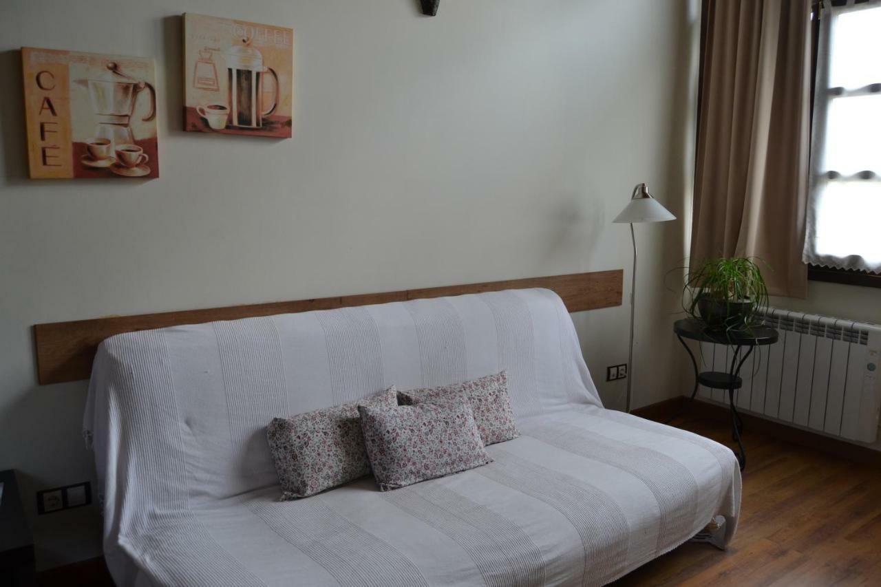 Apartamentos Rurales La Cirigueena Oles Extérieur photo